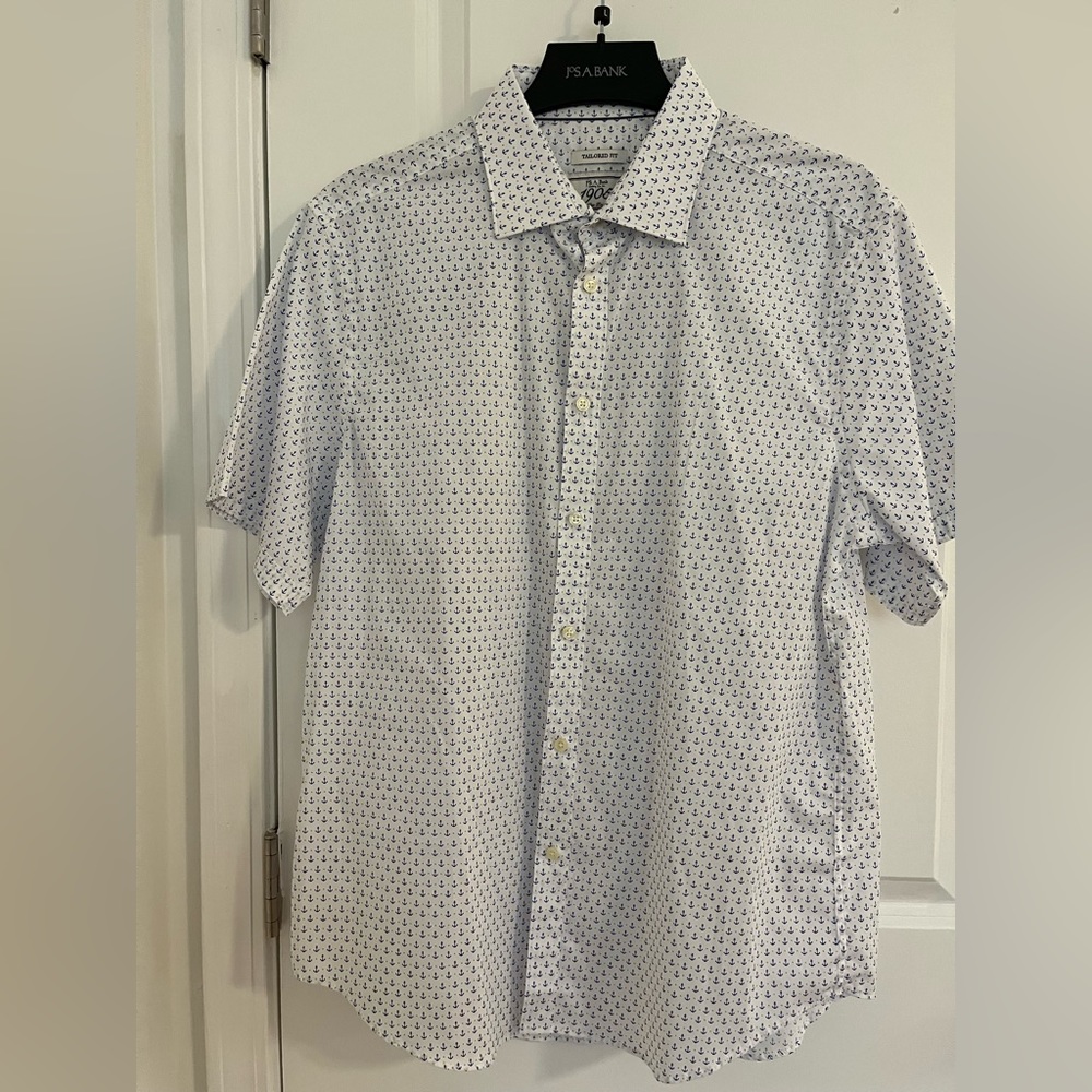 Never Worn Nautical Jos A. Bank Short Sleeve Button Down